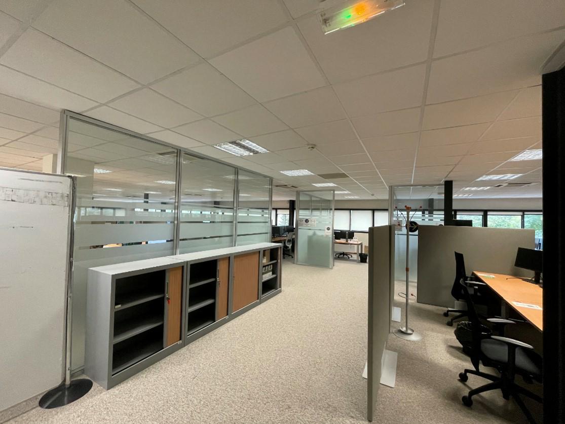 Bureau Mérignac 1053m² Location bureau Mérignac Gironde OLBUR2206009 2
